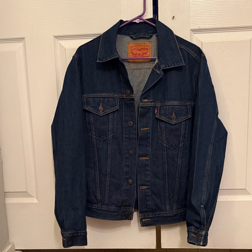 Levi's Men's Dark Blue Denim Jacket NWOT